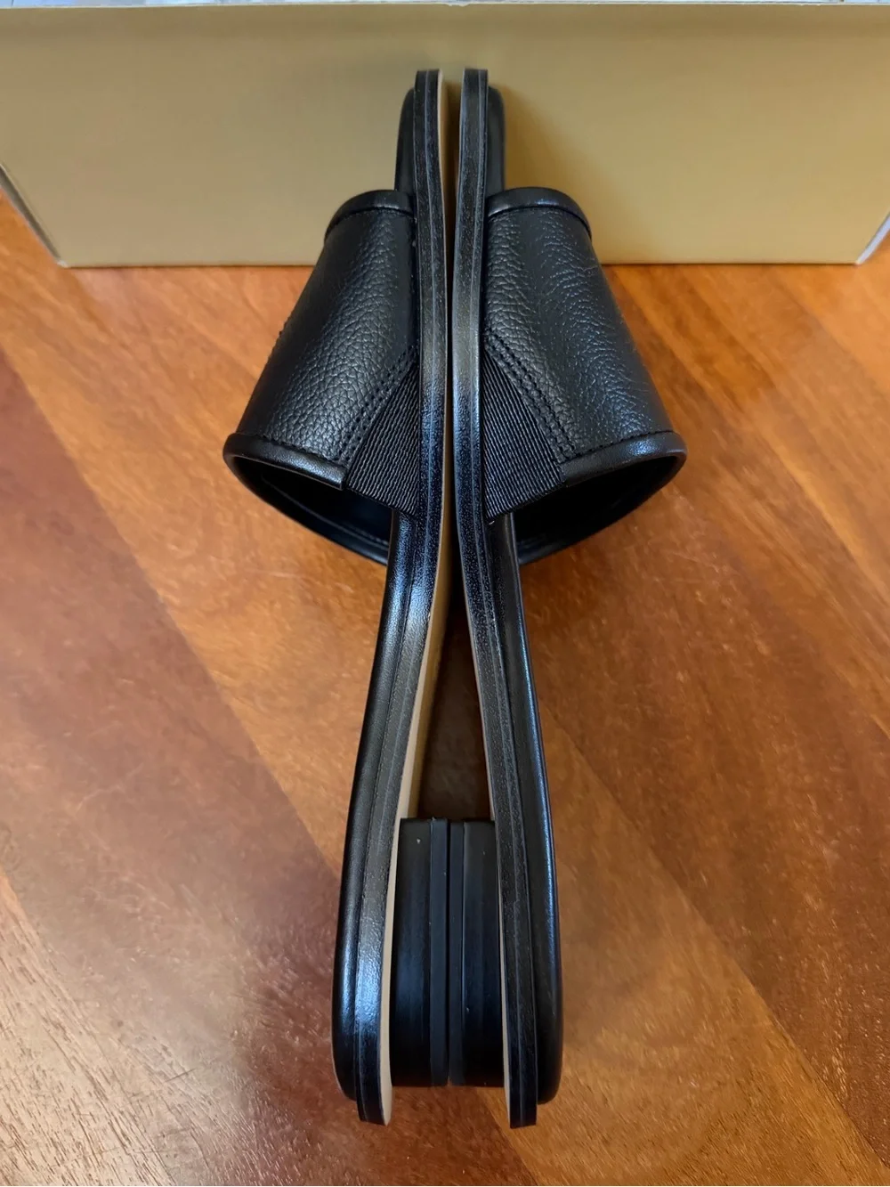 Deanna Cutout Leather Slide Sandal Size 7.5 M Black